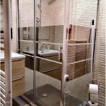 T2 Renove Au Centre-ville 4 Voyageurs Marseille